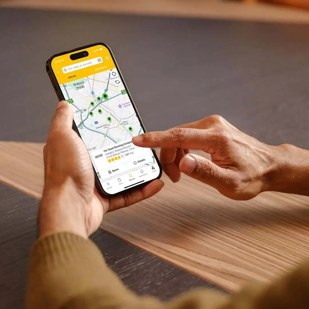 A user scrolling the Untappd app map view